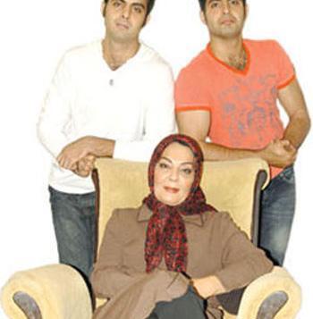 عکس تشییع جنازه پسر زهره حمیدی