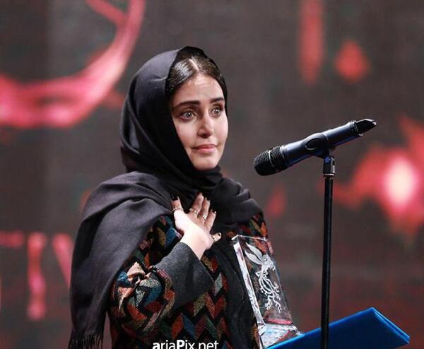 عکس بازیگر الناز شاکردوست