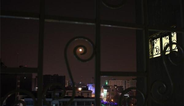 عکس شب از پنجره