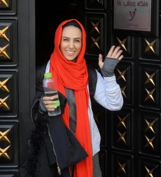عکس در حال رفتن به باشگاه