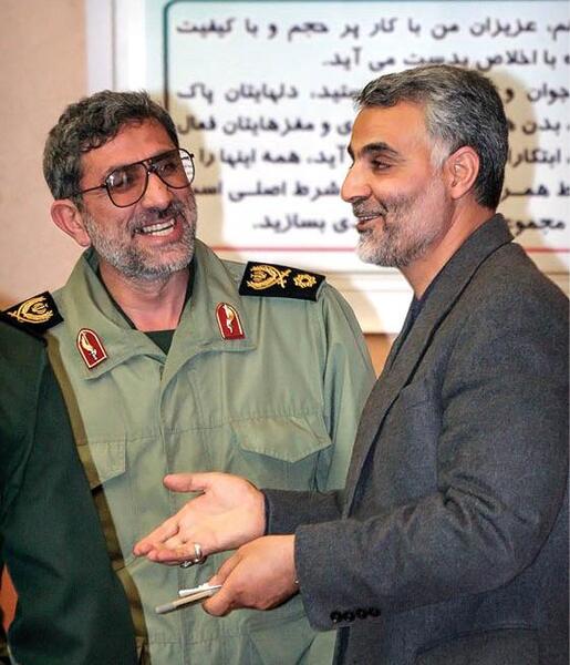 عکس حاج قاسم سلیمانی با لباس بختیاری
