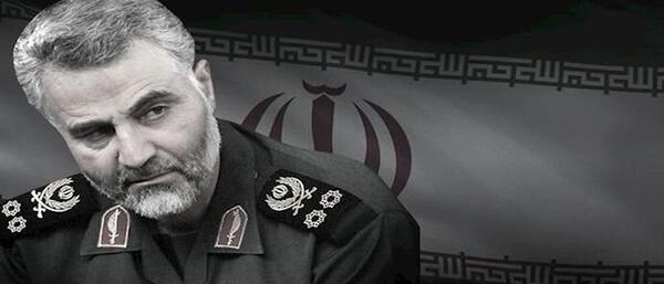 عکس حاج قاسم سلیمانی با لباس بختیاری