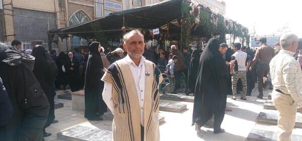 عکس حاج قاسم سلیمانی با لباس بختیاری