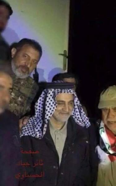 عکس حاج قاسم سلیمانی با لباس بختیاری