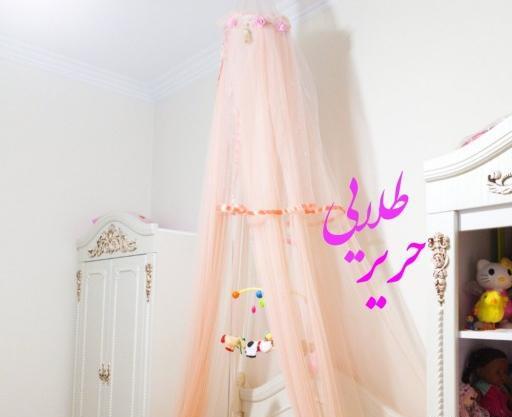 عکس پشه بند روی تخت