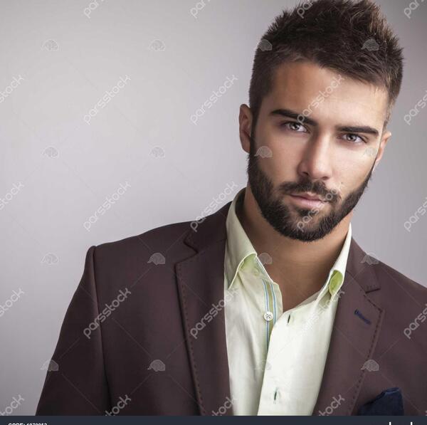 عکس مرد زیبا و جذاب