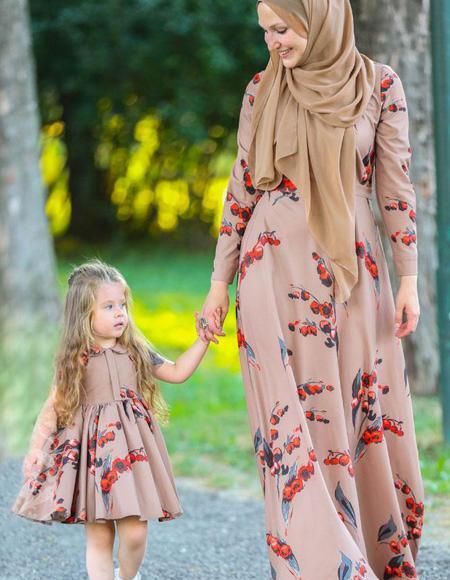 عکس مادر دختری باحجاب