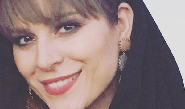 عکس ساره بیات با موی چتری
