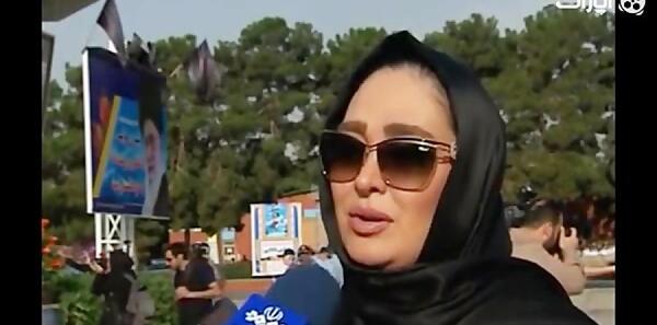 عکس الهام حمیدی در شوق پرواز