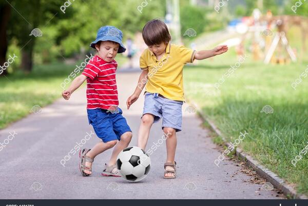عکس فوتبال کودکان