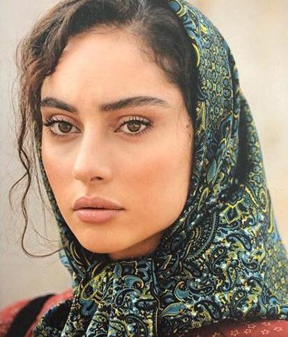 عکس ترلان پروانه چند سالشه