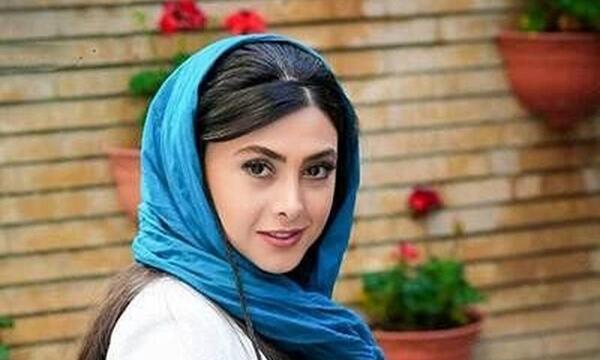 عکس کف پای آزاده صمدی