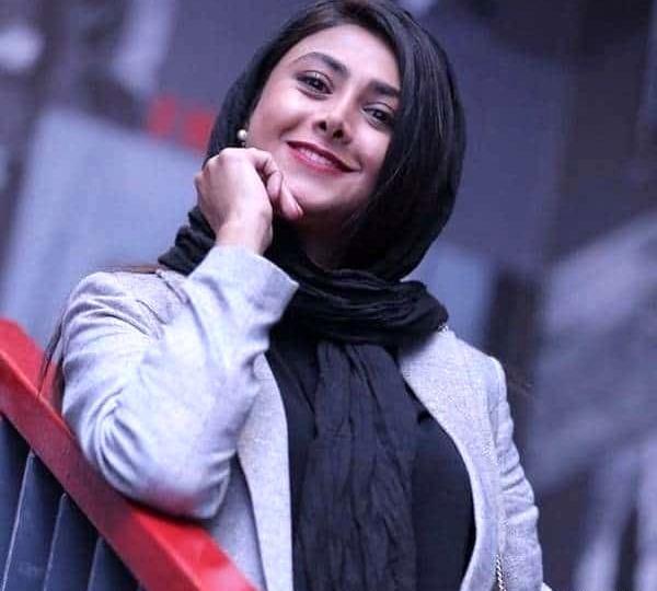عکس کف پای آزاده صمدی