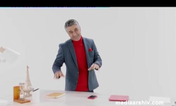 عکس پژمان جمشیدی در شهر فرش