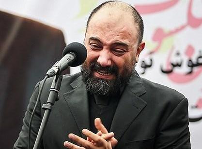 عکس برزو ارجمند در زیر آسمان شهر
