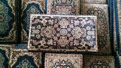عکس فرش و پشتی ست