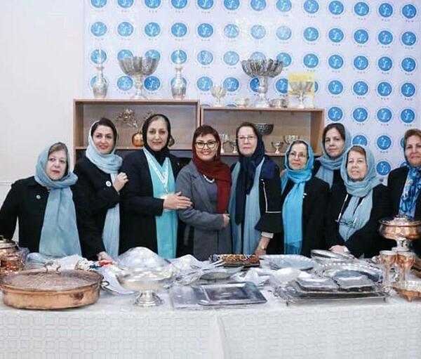 عکسهای آناهیتا همتی با همسرش