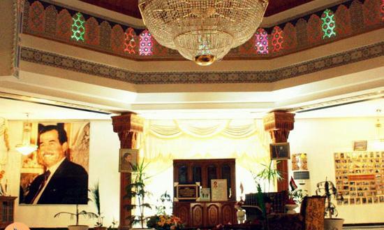 عکس سنگ قبر صدام
