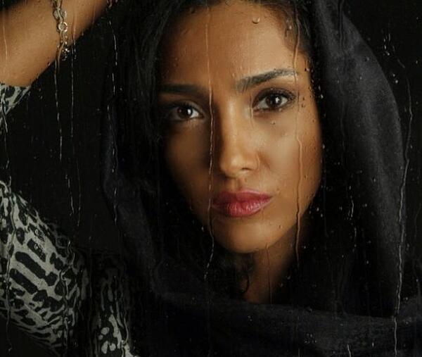 عکس خاطره اسدی و سگش