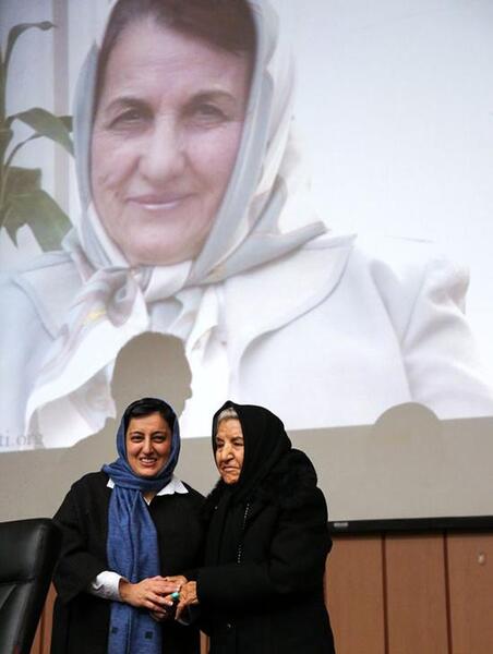 عکس دکتر پوران حکیمی