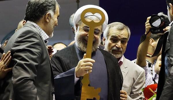 عکس زشت روحانی