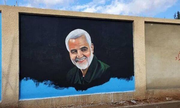 عکس حاج قاسم سلیمانی طراحی شده
