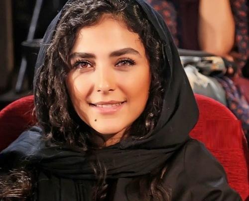 عکس تیپ افسانه پاکرو