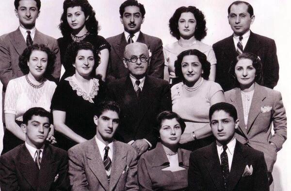 عکسهای خانوادگی ثریا اسفندیاری