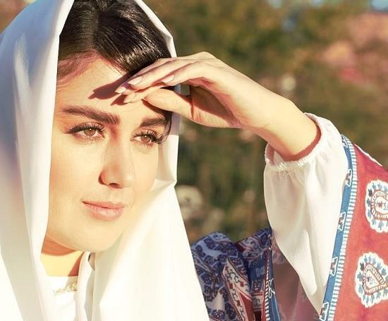 عکس افسانه پاکرو در ترکیه