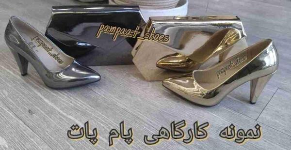 عکس کفش پاشنه بلند آینه ای