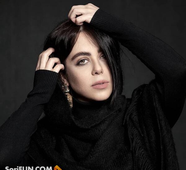 عکس آشا محرابی و الهام اخوان
