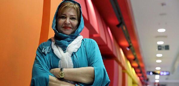 عکس اکرم محمدی و دخترش