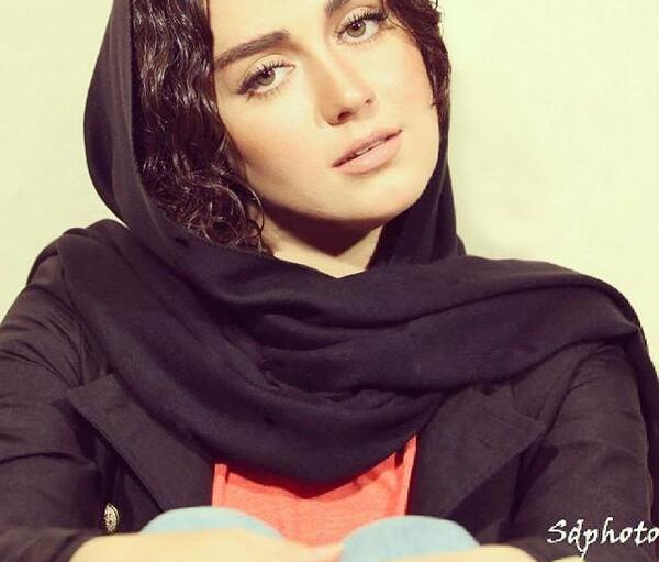 عکسهای افسانه پاکرو در اکران خصوصی فیلم استراحت مطلق