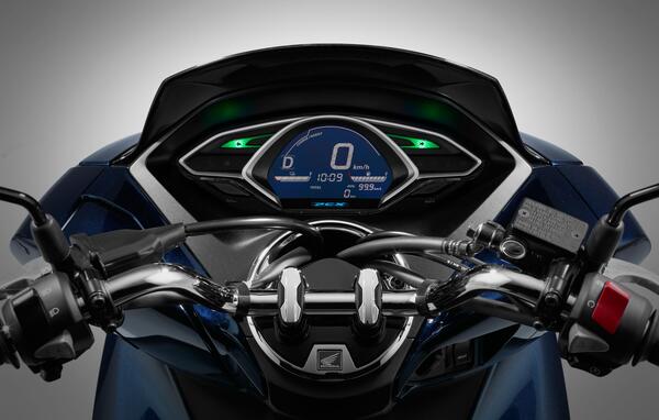 عکس موتور pcx