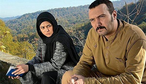عکس آزاده صمدی در سریال پشت بام تهران