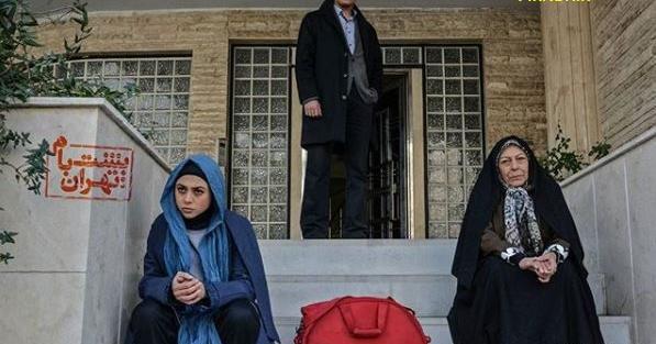 عکس آزاده صمدی در سریال پشت بام تهران