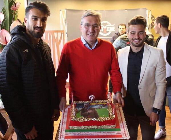 گذاشتن عکس روی کیک تولد
