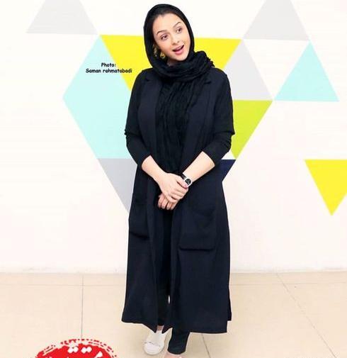 عکس ترانه علیدوستی با چادر