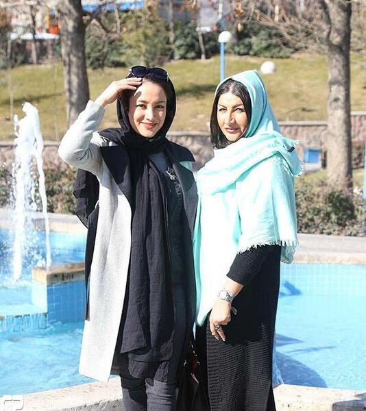 عکس بهاره افشاری و خواهرش