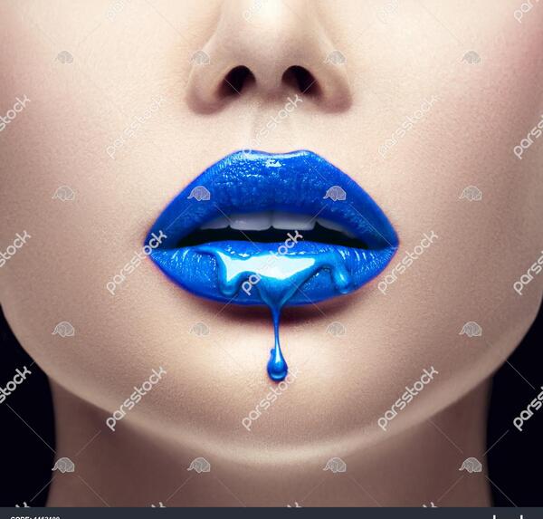 عکس لب رژ لبی