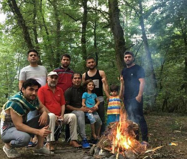 عکس شهید بابک نوری در دریا
