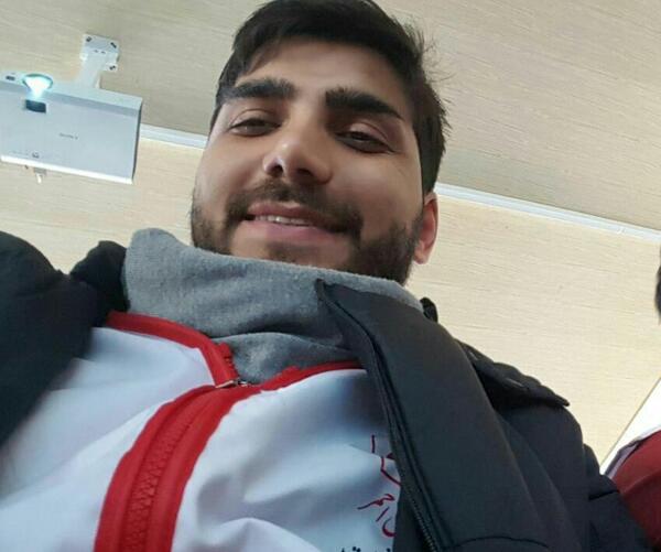 عکس شهید بابک نوری در دریا