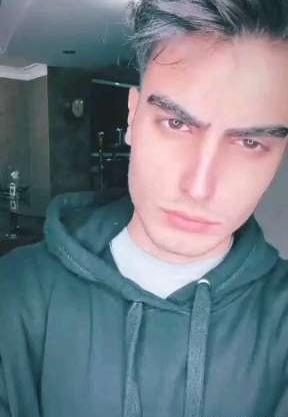 عکس مهراب در اکیپ نیکا
