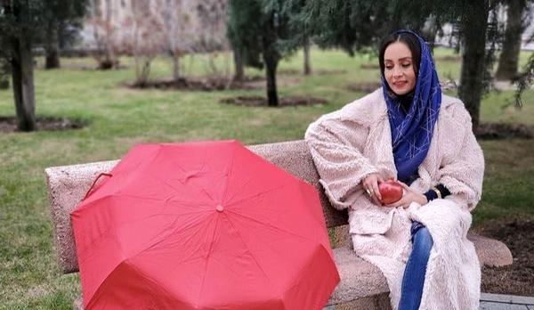 عکس کف پای حدیث فولادوند