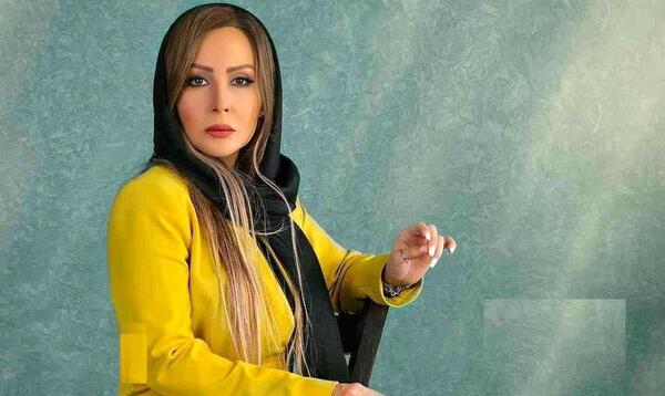 عکس از پرستو صالحی و همسرش