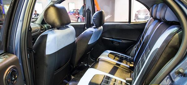 عکس داخل ماشین کوییک