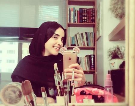 عکس گوشی الهه حصاری