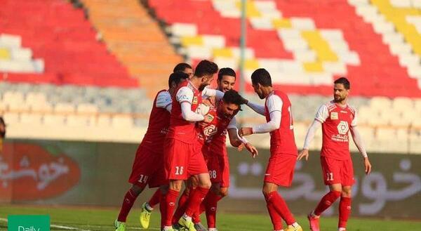 عکس بازی پرسپولیس و ذوب آهن