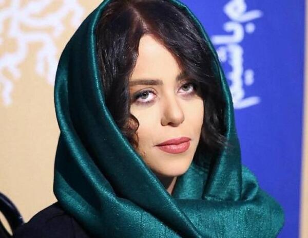 عکس بازیگر گندم در دودکش