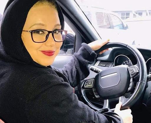 عکس بهنوش بختیاری با روحانی